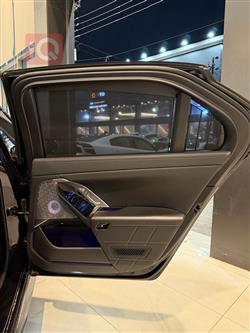 بي ام دبليو الفئة 7